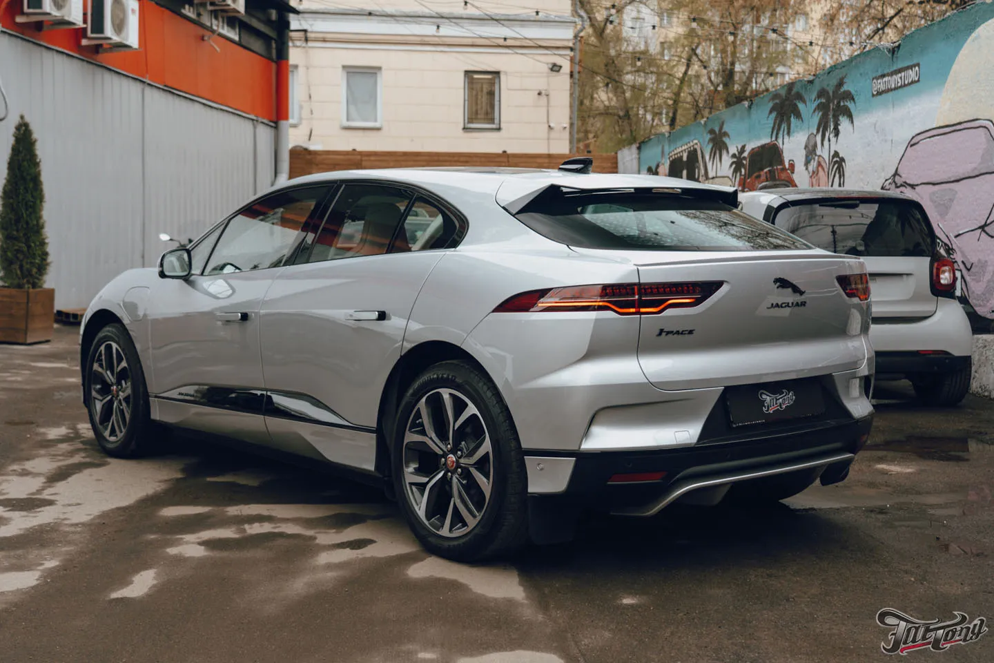 Комплекс детейлинг-услуг для Jaguar I-Pace нашего постоянного гостя